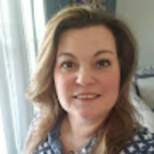 Meet your Posher, Holly